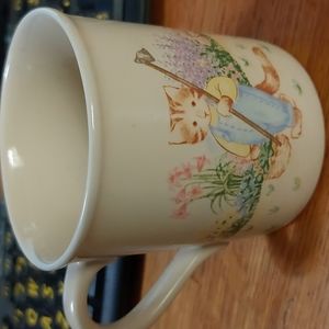 1987 Hallmark Kitty Cup